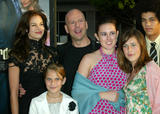 th_907_celebrity_city_BB153.jpg