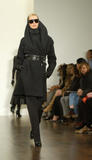th_60837_celebrity_city_Karolina_Kurkova_on_Runway_22_123_422lo.jpg