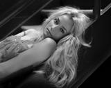 th_08417_Diane_Kruger_Flaunt_Photoshoot_007_122_672lo.jpg